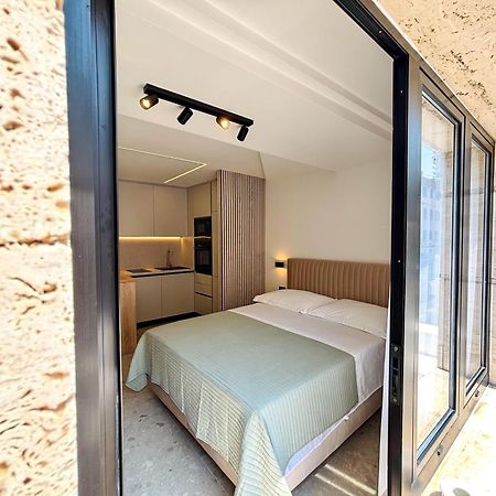 Marthinis Luxury Suites Split Bagian luar foto