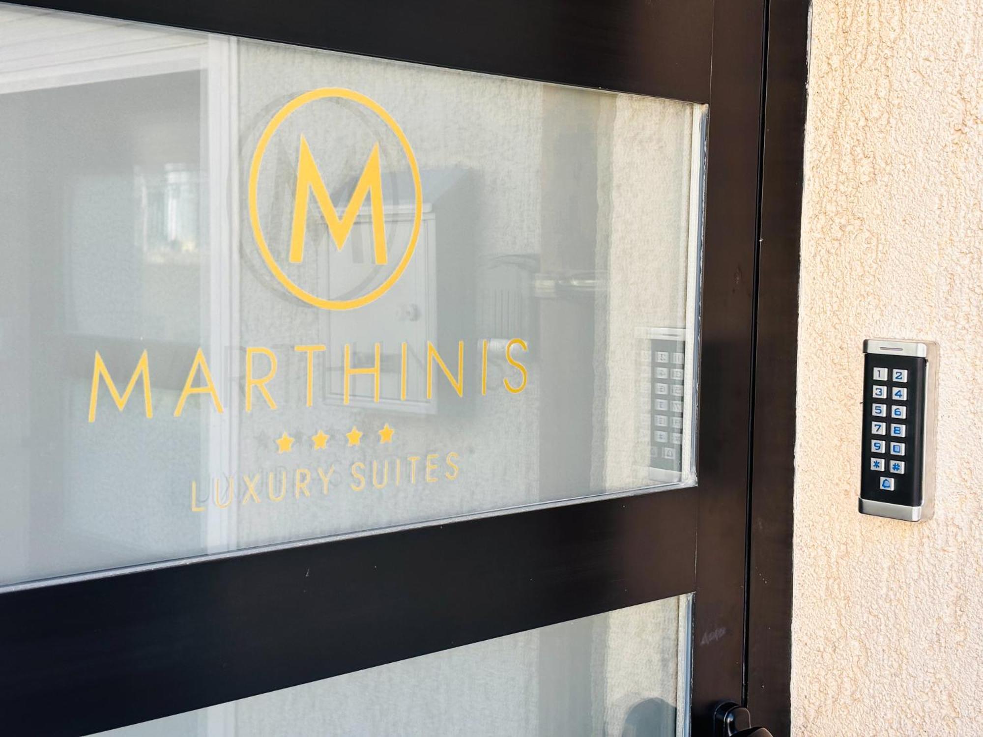 Marthinis Luxury Suites Split Bagian luar foto