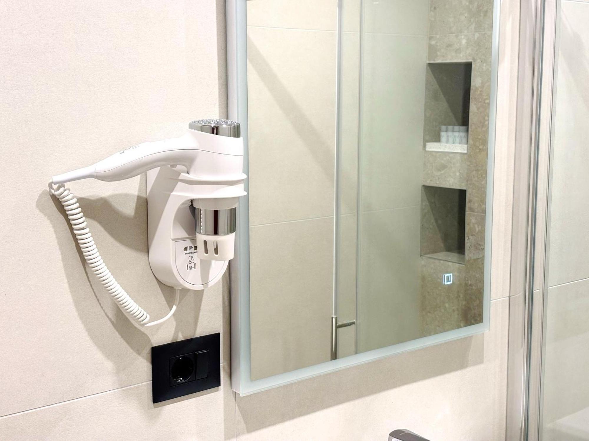 Marthinis Luxury Suites Split Bagian luar foto