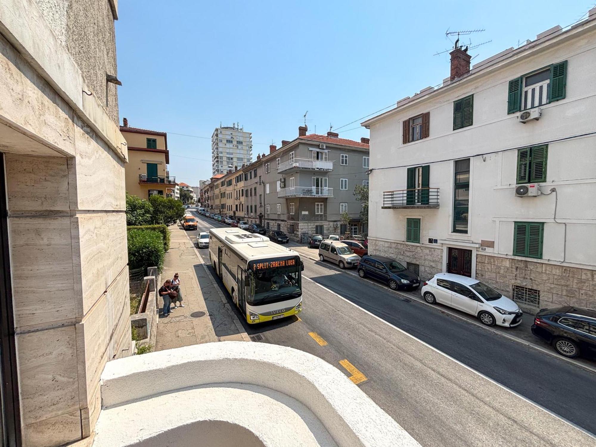 Marthinis Luxury Suites Split Bagian luar foto